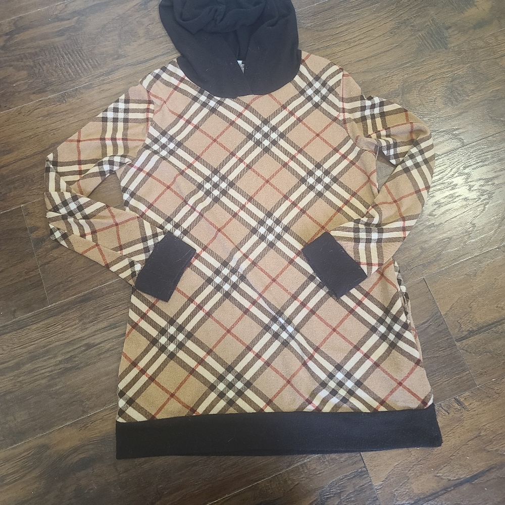 Large plaid hoodie with hidden pockets, Nanamacs